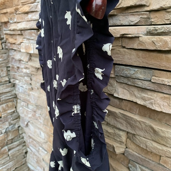 Jessy B Blue and White Elephant Ruffled Sleeves Blouse - Picture 4 of 13